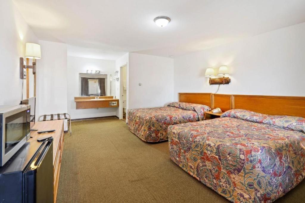 Hotel O Oskaloosa - Hwy 63/92 المظهر الخارجي الصورة