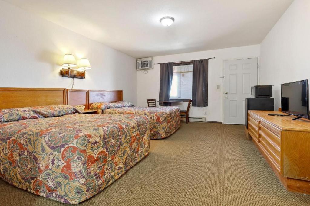 Hotel O Oskaloosa - Hwy 63/92 المظهر الخارجي الصورة