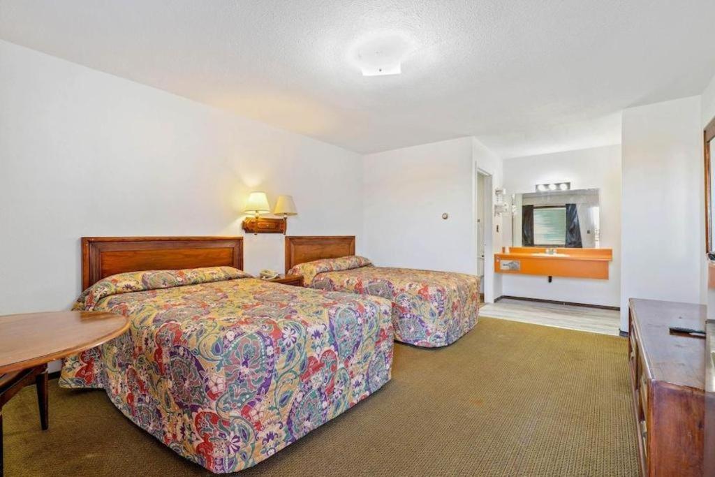 Hotel O Oskaloosa - Hwy 63/92 المظهر الخارجي الصورة