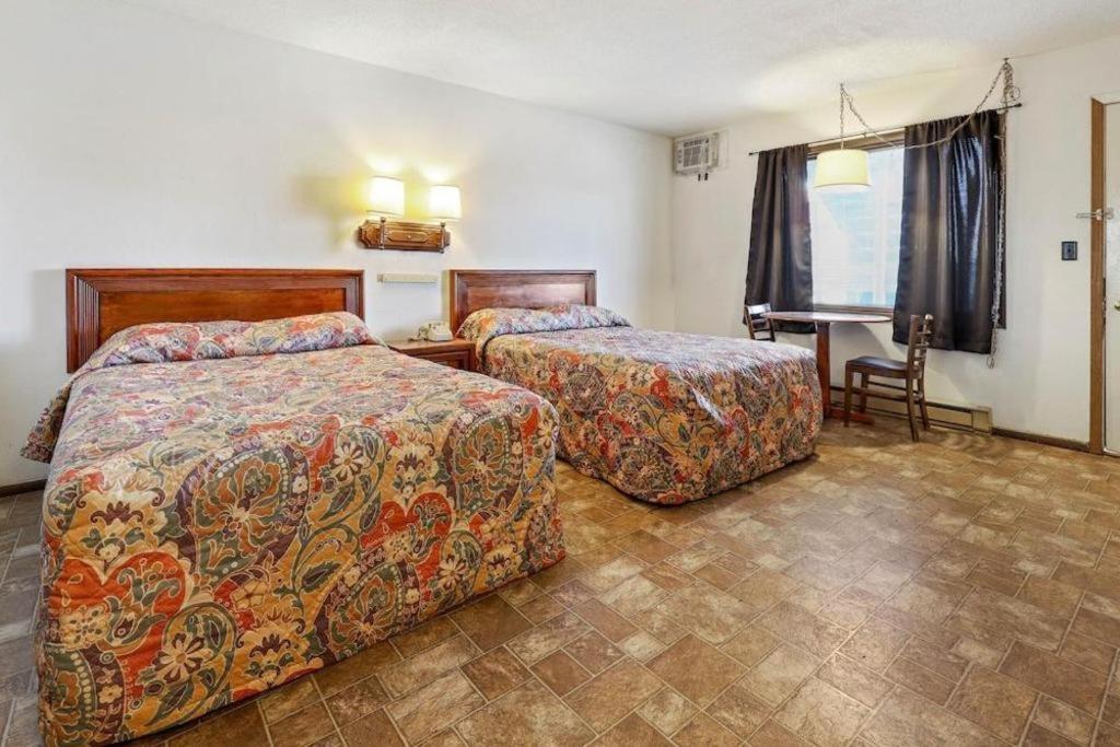 Hotel O Oskaloosa - Hwy 63/92 المظهر الخارجي الصورة